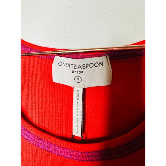 ONE TEASPOON Red One Teaspoon Logo Singlet Tank Top NWT Size Small - Picture 7 of 8